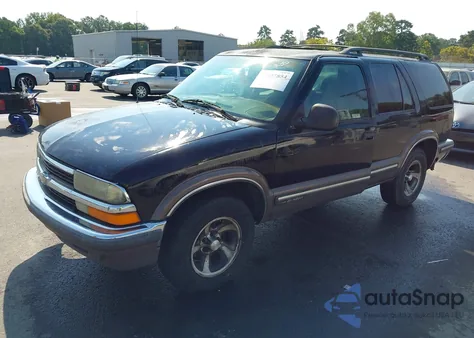 1998 Chevrolet Blazer Ls z USA, uszkodzony, nr VIN 1GNCS13W0W2166374